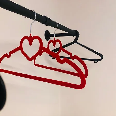 Picasso's House Modern Art Apartamento