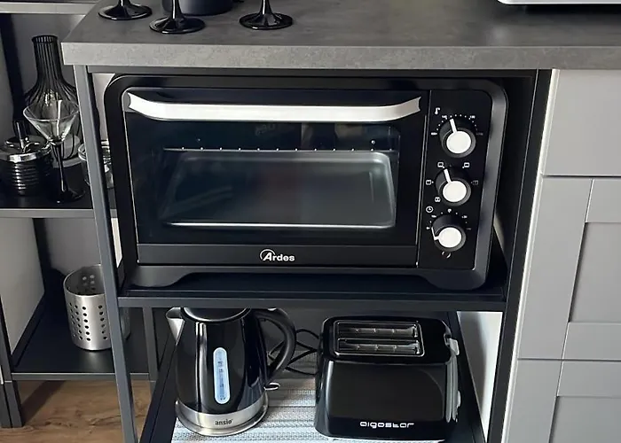 Picasso's House Modern Art Apartment Arona